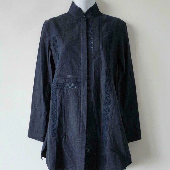 NWT AKRIS Blue Denim Cotton Lace Embroidery Stand Collar Tunic Blouse Top 4 - Picture 1 of 9